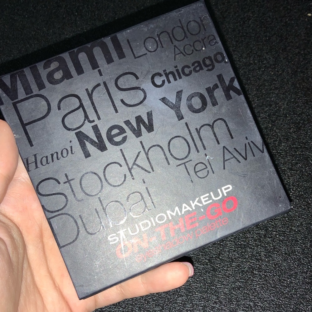 Studio Makeup On The Go Eyeshadow Palette